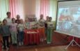      22 июня –  День памяти и скорби, день, когда мы вспоминаем о трагических событиях Великой Отечественной войны, о подвиге наших предков, о тех, кто отдал свои жизни за нашу свободу, за мирное небо над головой. 19 и 22 июня в Городской библиотеке для ребят из школьного лагеря МОУ СШ №1 и №3 прошел час мужества «Тот самый первый день войны…»  Мероприятие стало важным напоминанием о том, что память о подвиге нашего народа должна жить в сердцах каждого.