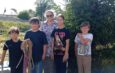 23 июля сотрудники городской библиотеки провели игровую программу  с юными жителями ТОСа поселка Мирный. Познавая окружающий мир и учась командному духу дети весело провели время на свежем воздухе.
